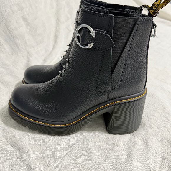 NU Dr. Martens black leather Spencer block heel Chelsea ankle boots 10 - Picture 5 of 15